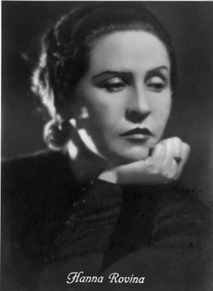 portrait of actress Hanna Rovina