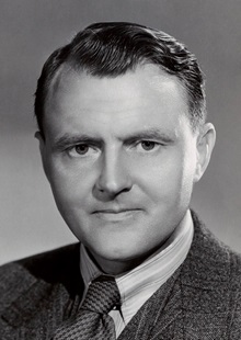portrait of  Ralph Windham, presenter of Listener's Bookshelf